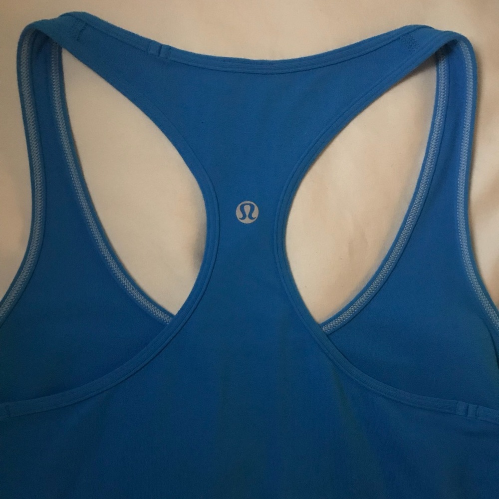 Lululemon Woman’s Tank